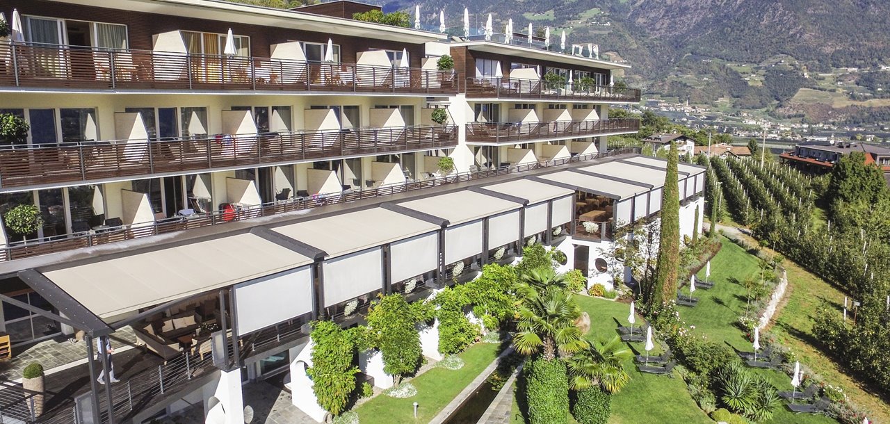 Hotel Giardino S Marling E Biasi Markisen Wintergarten