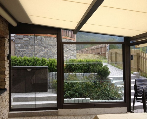 Immagini di riferimento delle nostre opzioni di vetratura